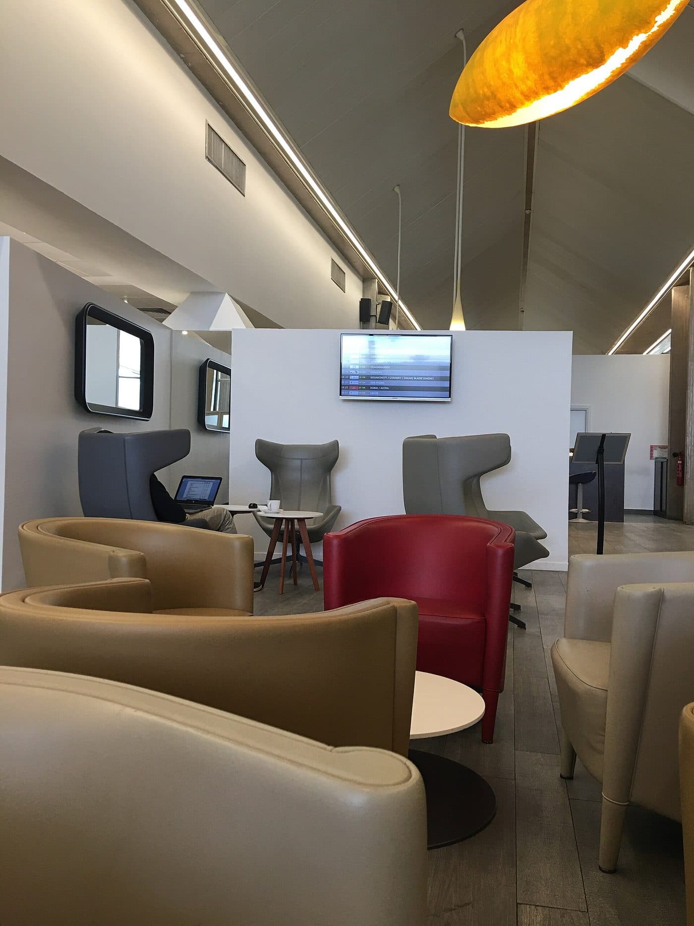 Salon de l'aéroport Félix-Houphouët-Boigny